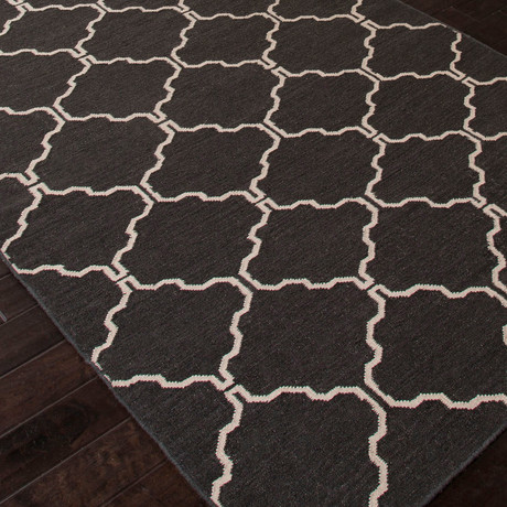 Flat-Weave Moroccan Pattern Wool // Black & Ivory (2'L x 3'W)