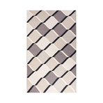 Flat-Weave Geometric Pattern Wool // Taupe (2'L x 3'W)