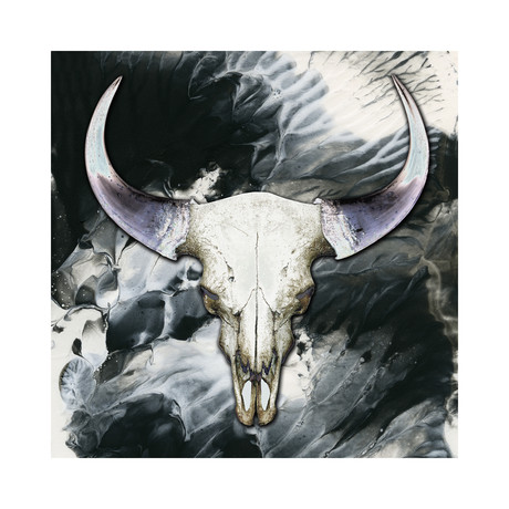 Buffalo7 White (12"L x 12”H)