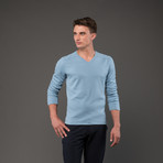 Aeon V-neck Shirt // Smoke Blue (XL)