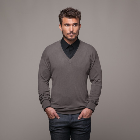 Cashmere V-Neck // Turtle Dove (L)