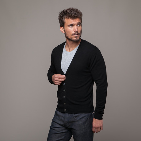 Merino + Cashmere Cardigan // Black (S)