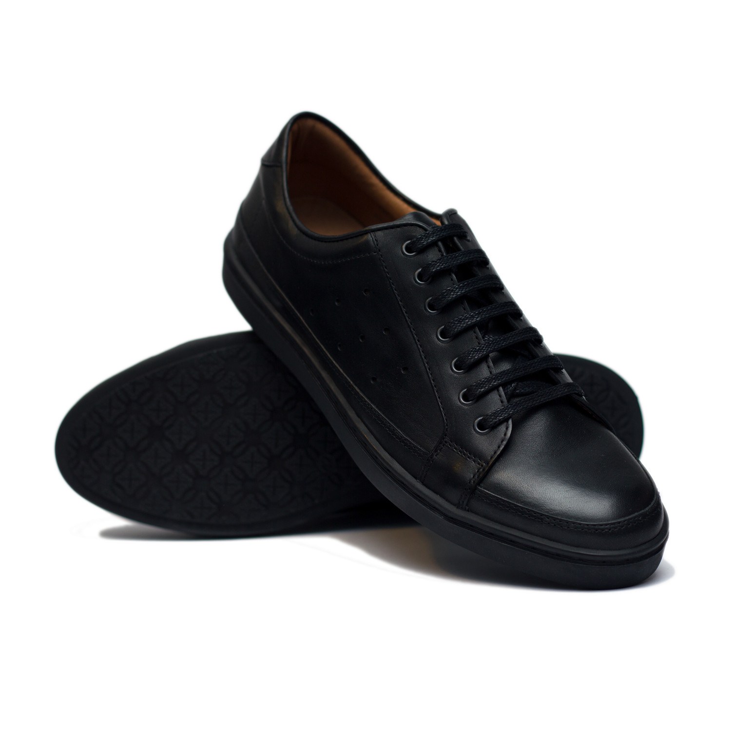 Esquire Low Top // Midnight (Euro 40) NobleSole Shoes Touch of Modern