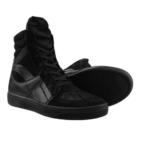 Osano // Black (US: 7)