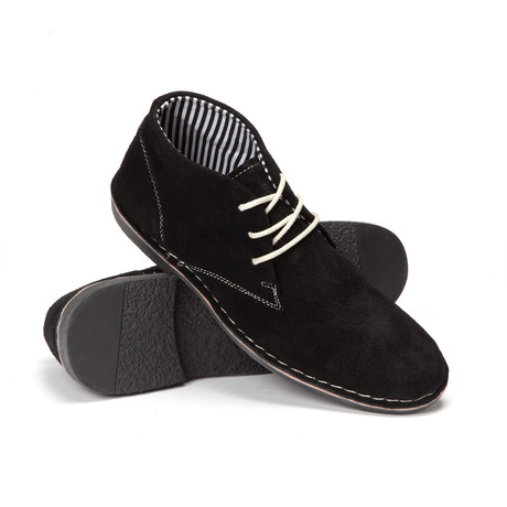 Fogerty Suede Chukka // Black (UK: 7)