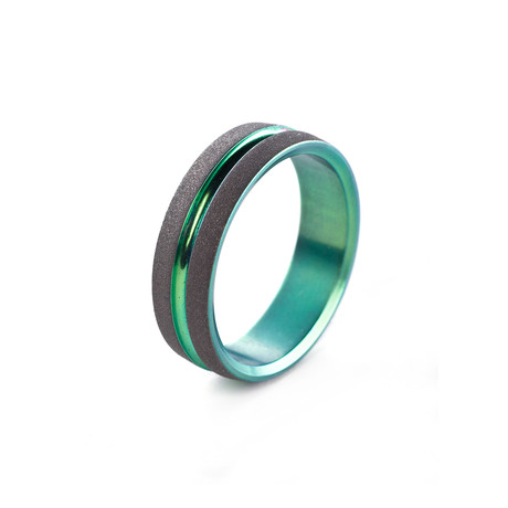 Sandblasted Signature Ring // Green (Size 5.5)