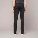 Spina Skinny // Black Raw (32WX31.5L)