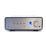 Nova220SE Amplifier + D5 Speaker System // High-Gloss Black