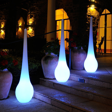 Celestial // Multi-Color LED Floor Lamp with Remote