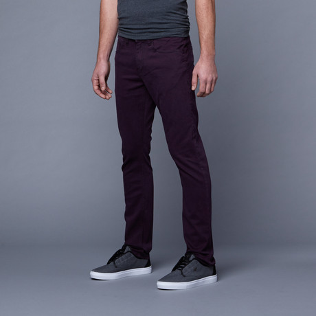 Skinny Jean // Rum Raisin (34WX32L)