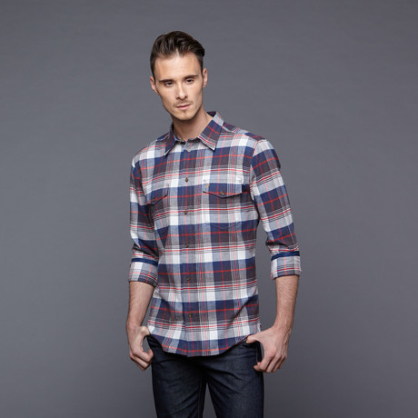 The Ainswort Plaid Flannel Button Up // Midnight (S)