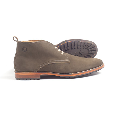 Richard Chukka Boot // Olive Nubuck (US: 7)