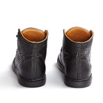 Bisonte High Top // Black (US: 7)