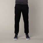 Jogger // Black (34WX32L)