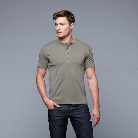 Mister Henley // Olive (L)