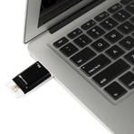 PhotoFast i-FlashDrive EVO 8-Pin to USB Transfer Device (8GB)