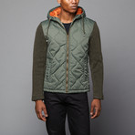 Slate & Stone // Mason Wool Quilted Jacket // Army (L)