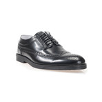Logan 3 Brogue // Black Polido (Euro: 44)