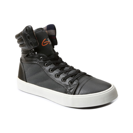 Holt High Top // Black Cavas (US: 7)