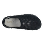 E-Last Slip-On // Black (Euro: 41)