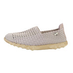 E-Last Slip-On // Beige (Euro: 41)