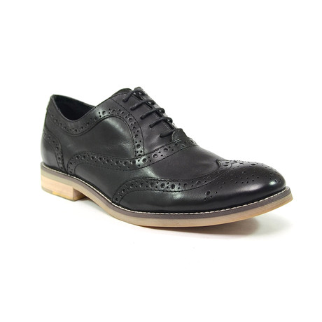 Ailsh Lace Up Wingtip Brogues (Euro: 42)