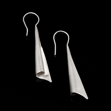 Sculpted Rollo Earrings