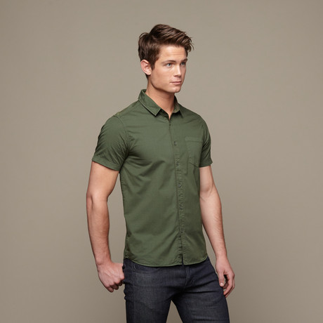 Banks Button Down Shirt // Combat (L)