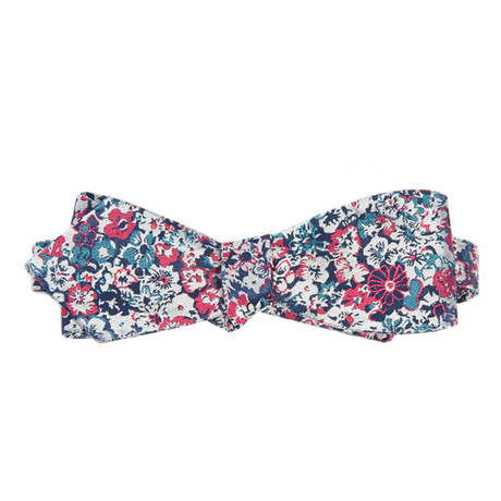 Floral Bow Tie // Animated