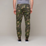 The Scurry Jogger // Woodland Camo (S)