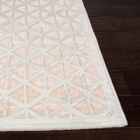 Machine Made Triangle Lustrous Art Silk & Chenille Rug // Taupe & Ivory (5'L x 7.6'W)