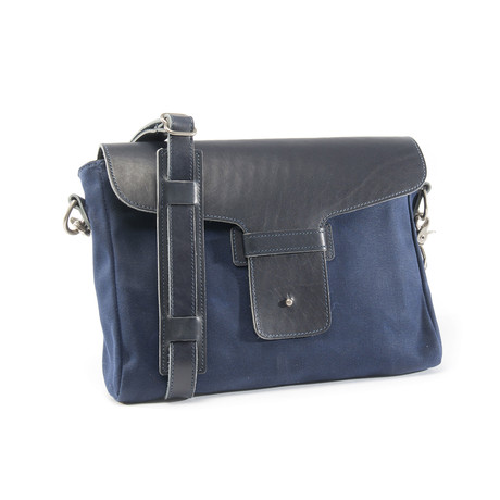 No. 12 Platypus // Satchel