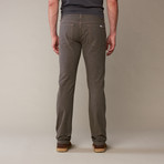 Joe's Jeans // The Brixton Straight + Narrow // Bark (28WX34L)