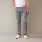Joe's Jeans // Brixton 7.5 Oz Stretch // Sidewalk (28WX30L)