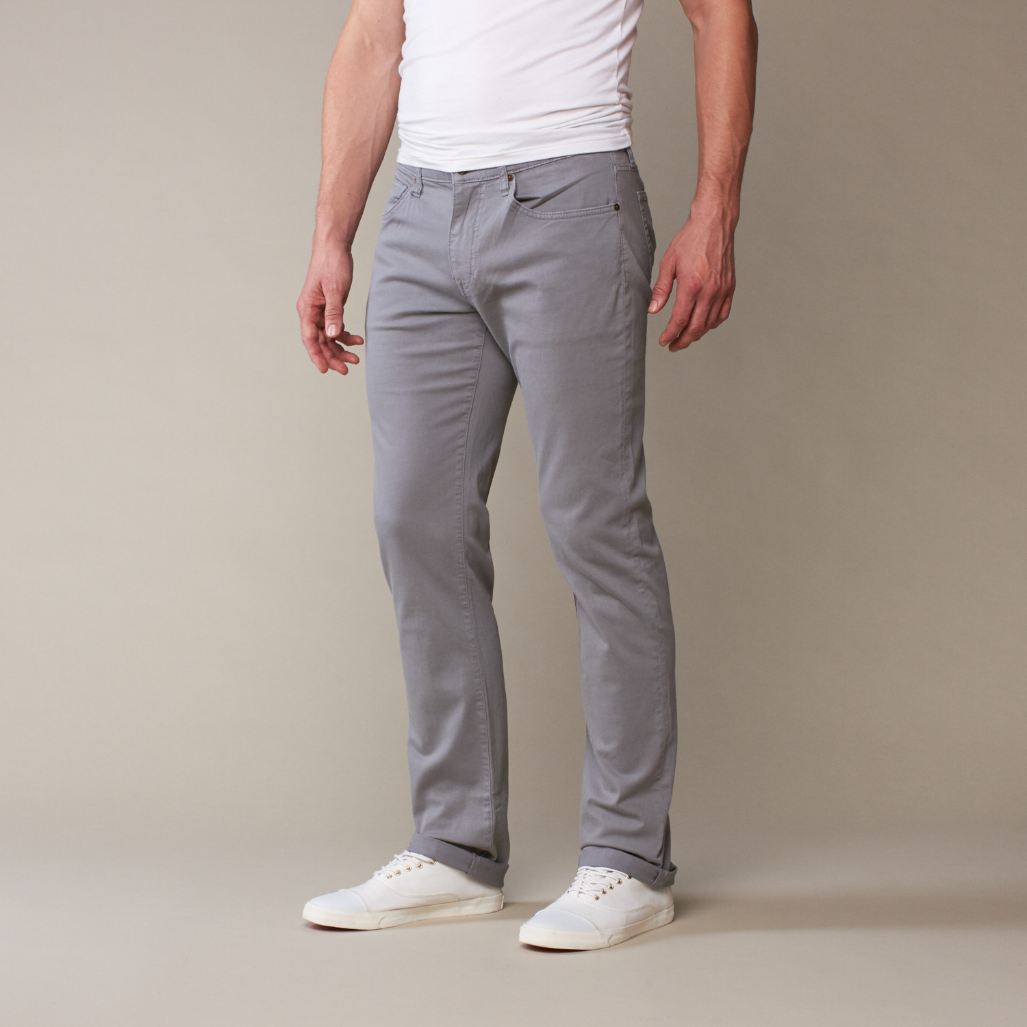 Joe's Jeans // Brixton 7.5 Oz Stretch // Sidewalk (31WX30L) Last Grab Pants Touch of Modern