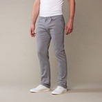 Joe's Jeans // Brixton 7.5 Oz Stretch // Sidewalk (28WX30L)