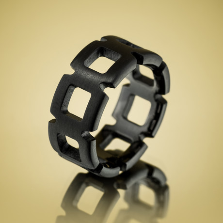 Black Zirconium Link Ring (Size 8)