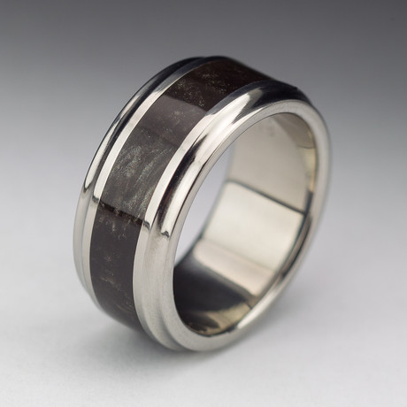 Titanium Fused Obsidian Koenig Ring (Size 8)