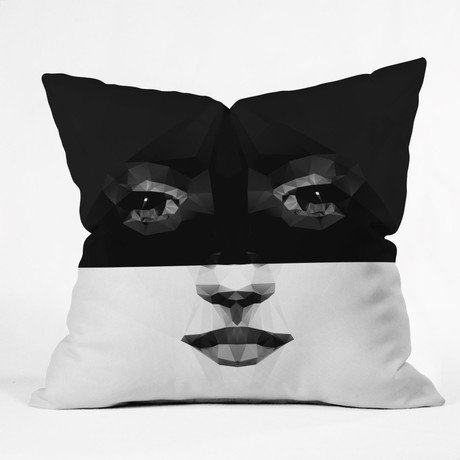 Luna // Pillow (16"L x 16"W)