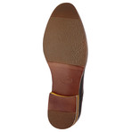 Valencio Oxford // Black (US: 12)