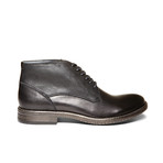 Steve Madden // Garisonn Chukka // Black (US: 8)