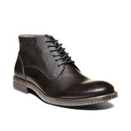 Steve Madden // Garisonn Chukka // Black (US: 8)