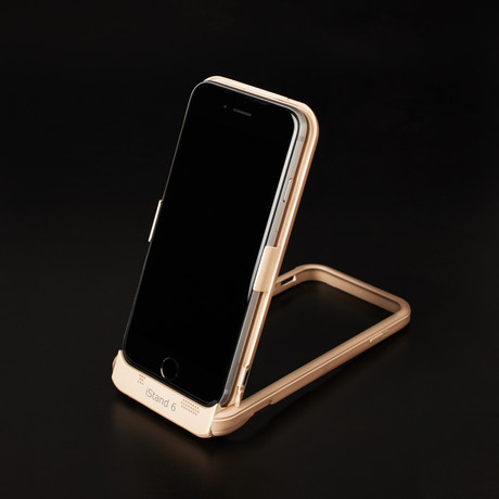 iStand Power Case // iPhone 6 // Gold