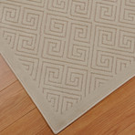 Ultima Collection UL323 // Ivory // 2'6"L x 4'W