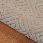 Ultima Collection UL323 // Ivory // 2'6"L x 4'W