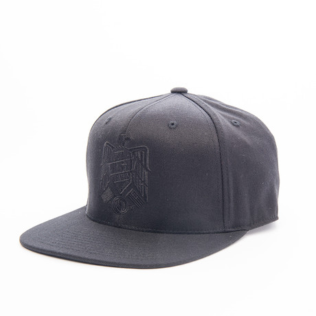 Eagle Concept Snapback // All Black