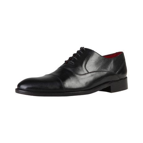 Martin Cap Toe Oxford // Black (Euro: 40)