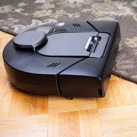 Neato XV Signature Pro Bundle