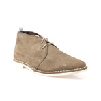 Davis Chukka // Khaki Suede (Euro: 40)