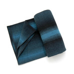 Acorn Ridge Throw (Red Ombre)